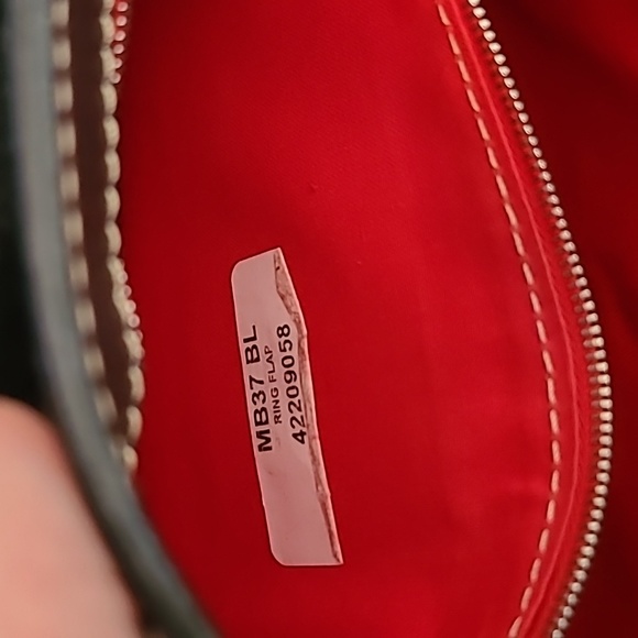 Dooney & Bourke - Alto Ring Flap Italian vachetta shoulder bag - Picture 11 of 12